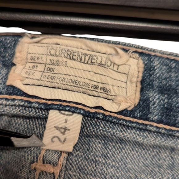 Current / Elliott Distressed Paint Splatter 80's Skinny - Picture 4 of 4